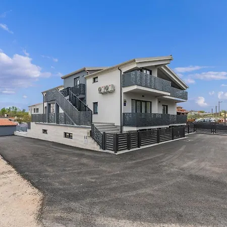 Apartment Natalija