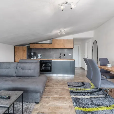 Apartment Natalija Porec